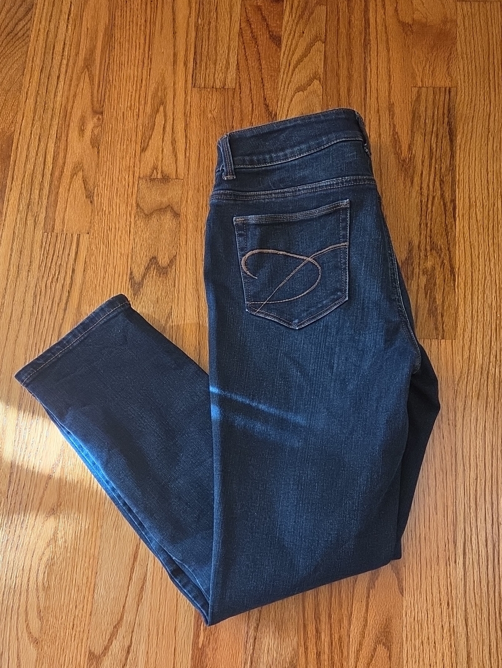 Chico's Dark Blue SO Slimming Stretch Jeans Size: S/6 (Chico's .5)